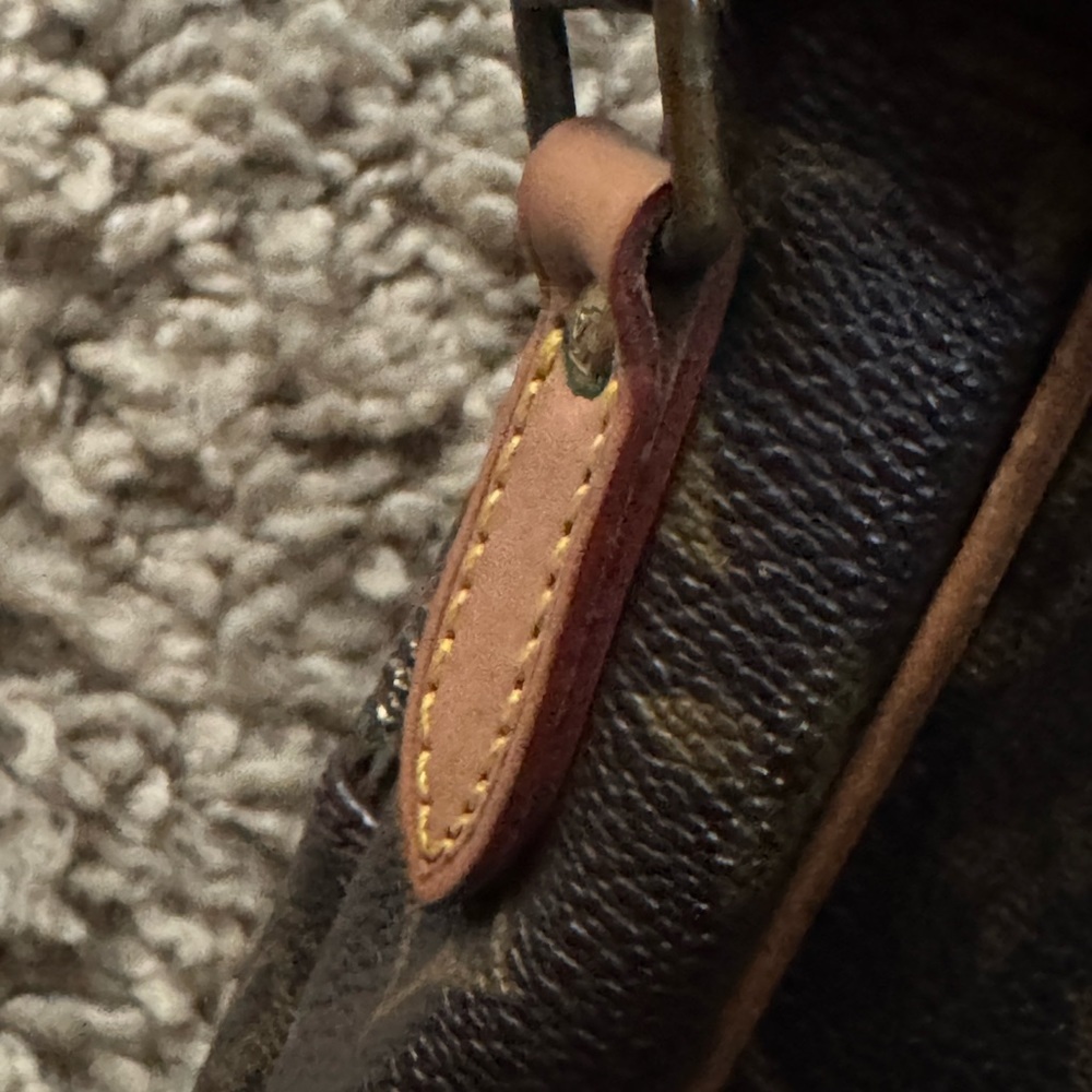 015 - Louis Vuitton‎ Monogram Crossbody Amazon Bag - Picture 14 of 14